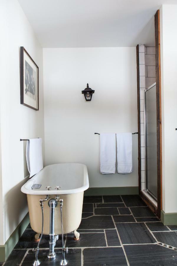 Bed and Breakfast Whitford House And Twin View Barn à Addison Extérieur photo